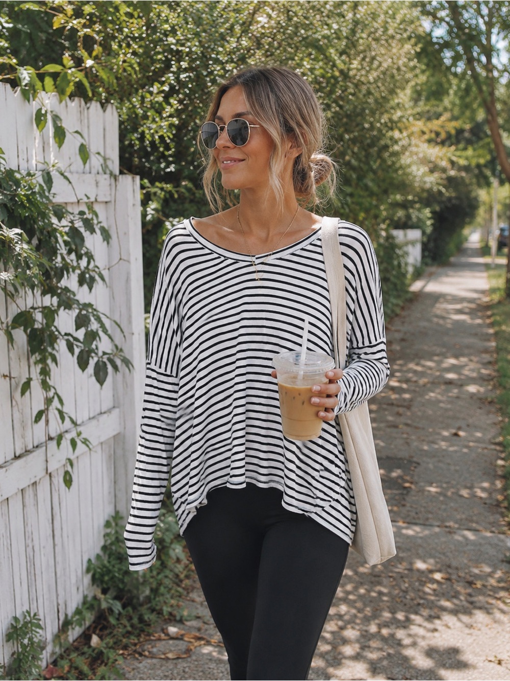 🤍BRANDY MELVILLE Black and White Striped Long Sleeve Top